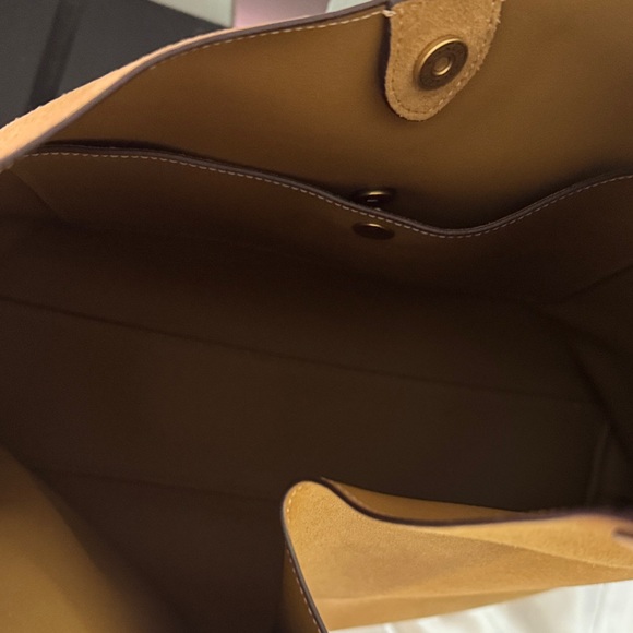 Coach Brooklyn 39 Shoulder Bag Suede - Picture 6 of 8